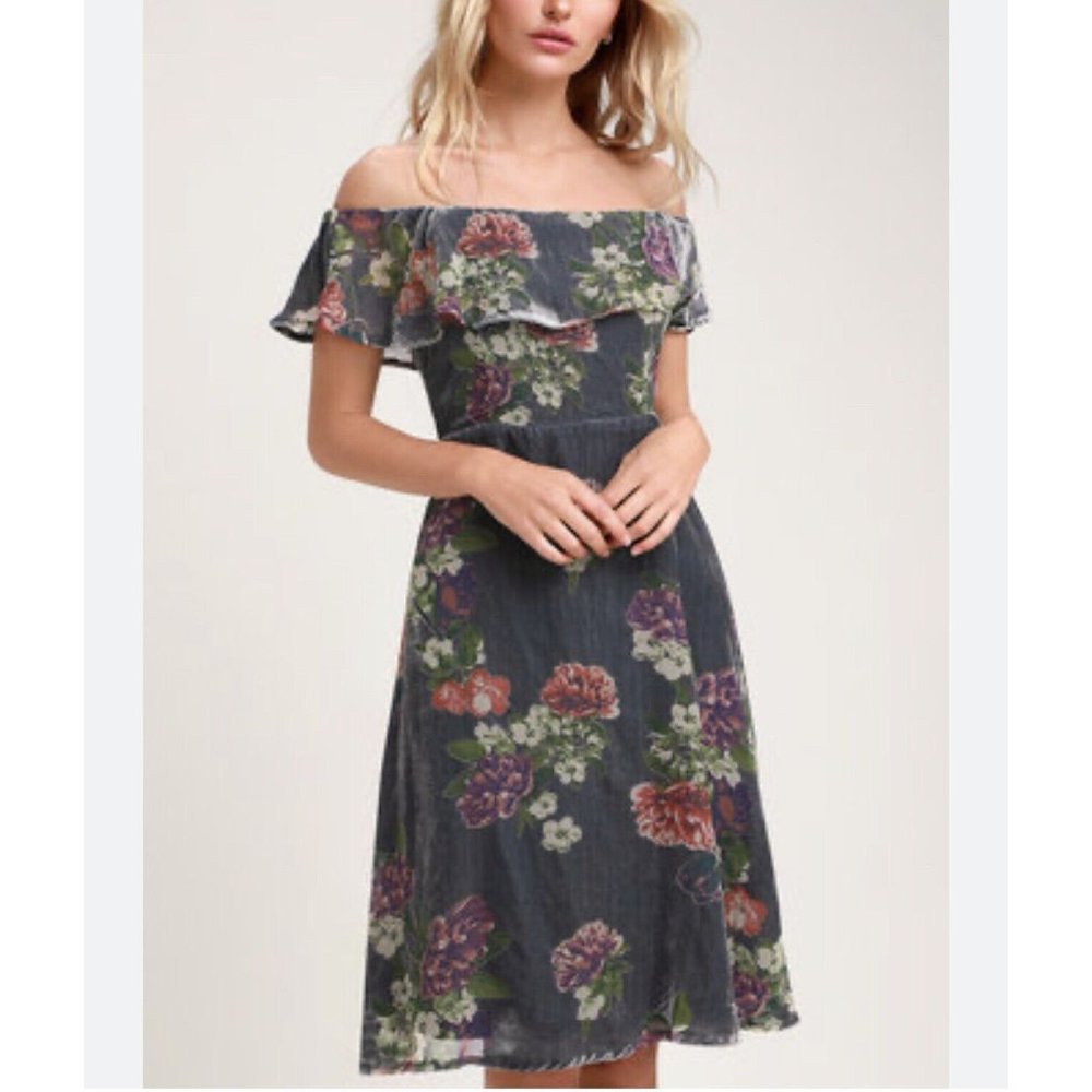 NWT Lulus Clarita Grey Burnout Velvet‎ Floral Print Off-the-Shoulder Dress Sz M